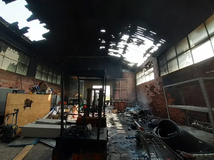 Incendio in un impianto di gestione rifiuti a Monte San Savino (AR): le verifiche di ARPAT
