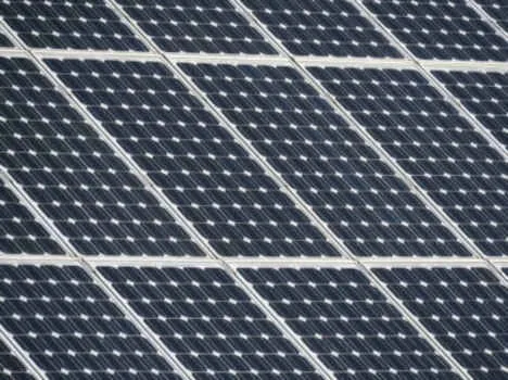 Pannelli solari - Foto di H. Hach da Pixabay