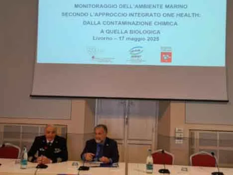 Il Direttore Rubellini e l'Ammiraglio Canu introducono la giornata di studio