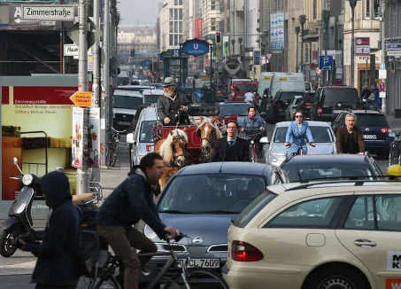 Carrozze nel traffico
