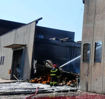 Incendio Rindi, primi esiti del sopralluogo ARPAT