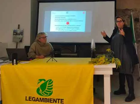 ARPAT all’isola d’Elba per parlare di biodiversità marina e tartarughe