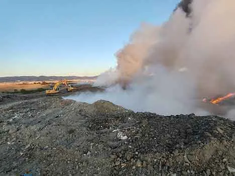Rosignano (LI): prime valutazioni di ARPAT a seguito dell’incendio alla discarica di Scapigliato