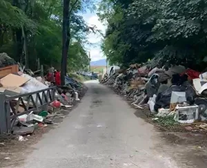 strada-rfiuti-abbandonati