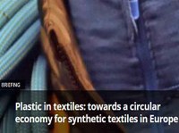 Plastica nel tessile: verso un'economia circolare per i tessuti sintetici in Europa