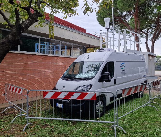 Foto della stazione AUTOLAB-LU-FORTE-DEI-MARMI-VAIANA